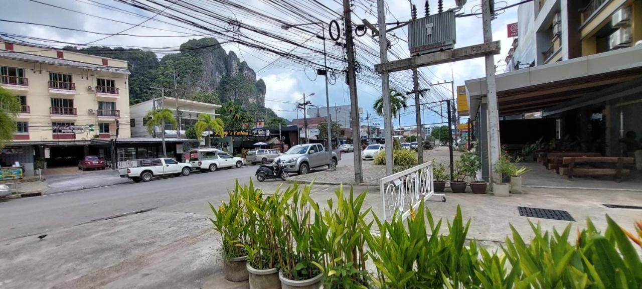 Pranang Flora House Homestay Ao Nang Exteriér fotografie